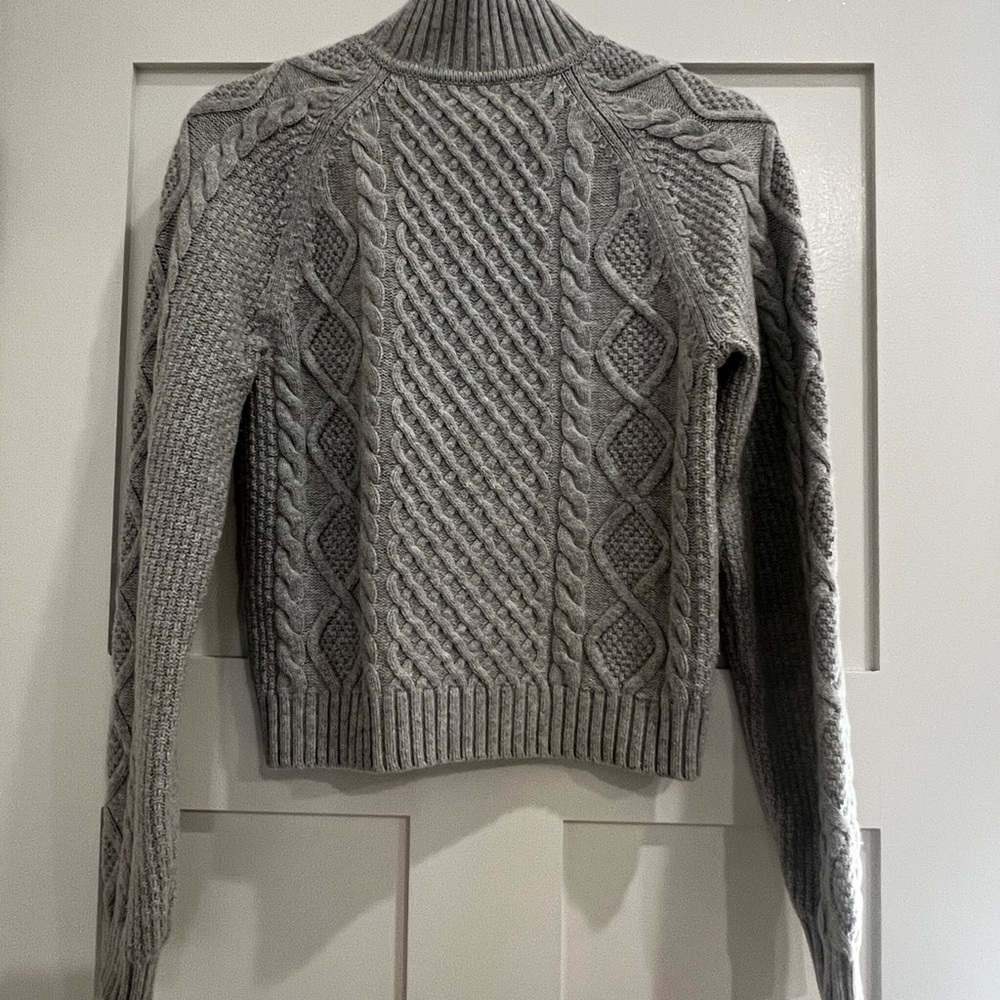 Aritzia Sunday Best Light Gray Merino Wool Sweater - Picture 4 of 5